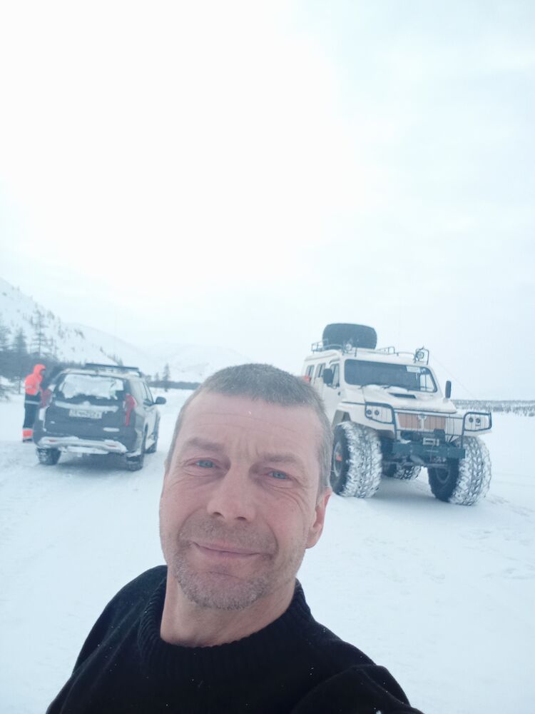  43850558  , 47 ,    