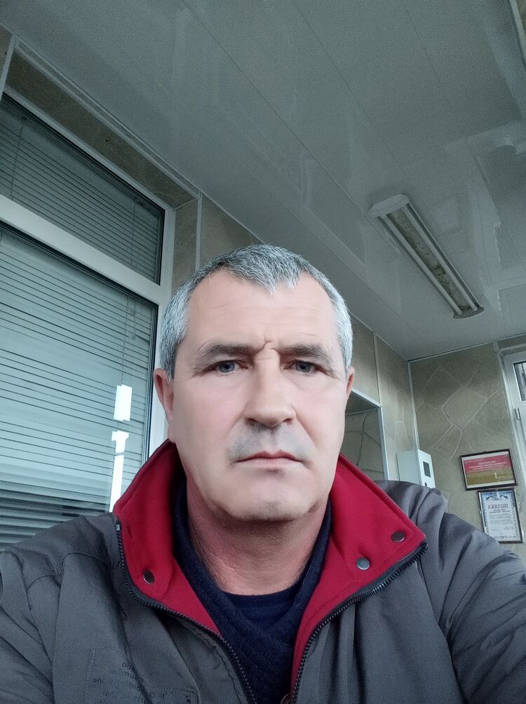  31017738  , 50 ,    