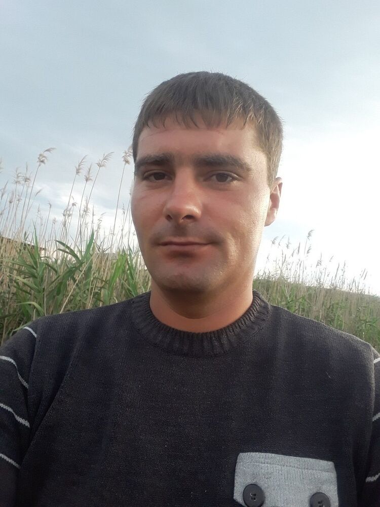  16777048  Gheorghe, 34 ,    