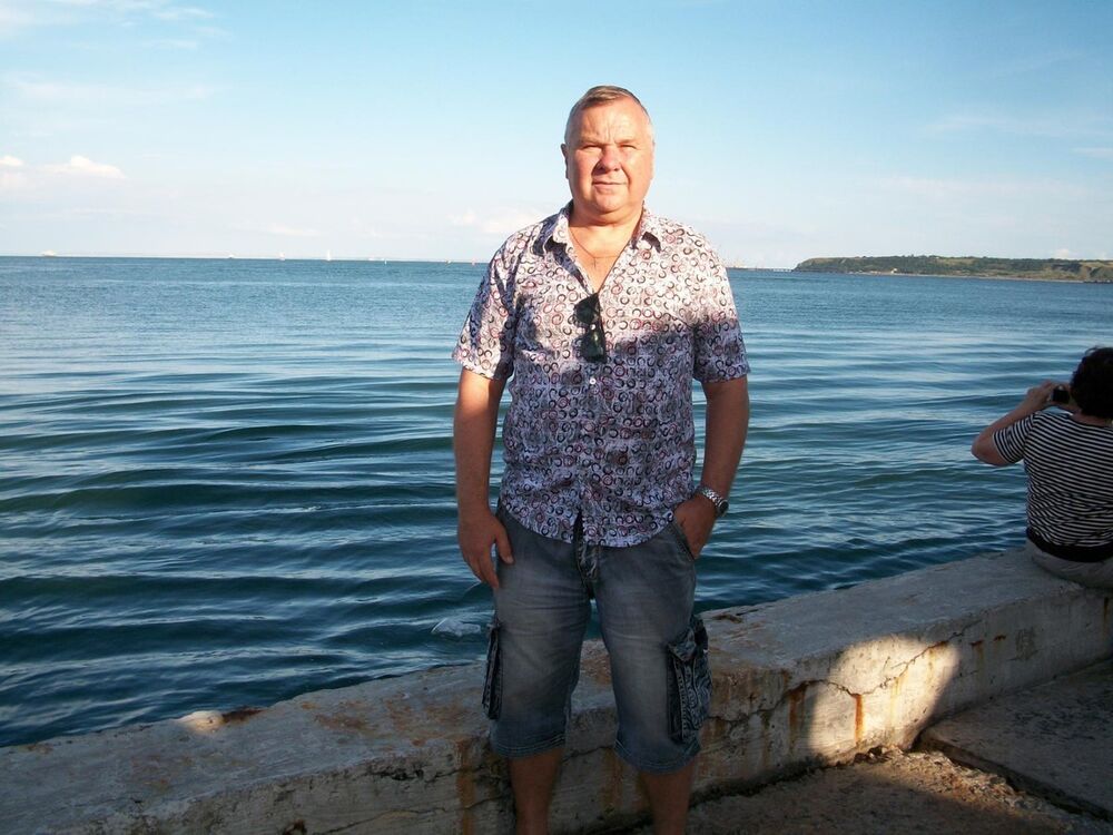  ,   Sergey, 62 ,   ,   , c 