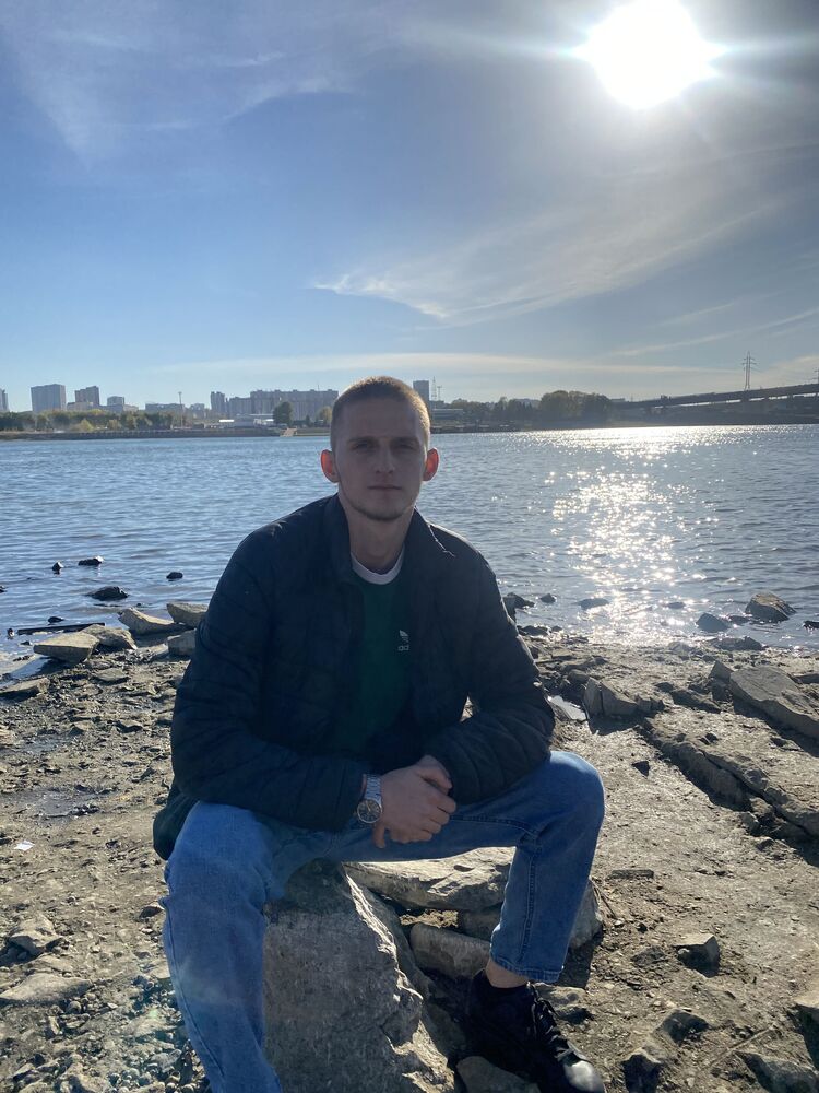  54497538  Alexandr, 24 ,    