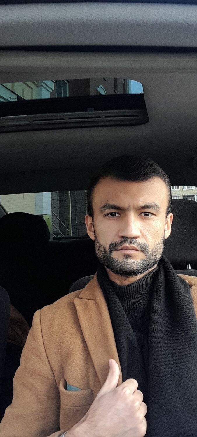  ,   Dastin, 27 ,     