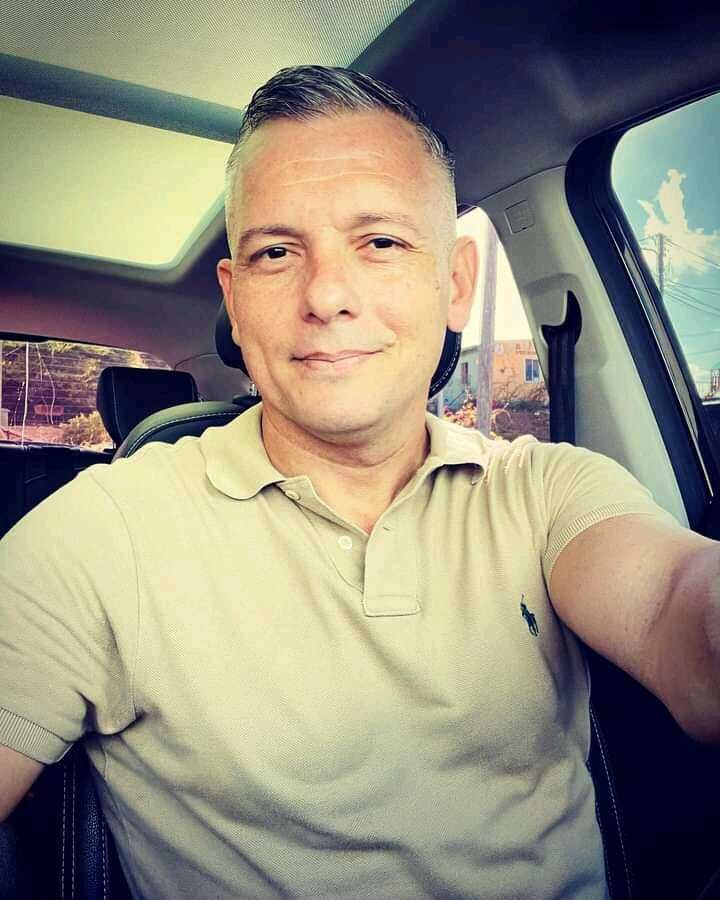  49608708  Chris Philli, 54 ,    Flamatt