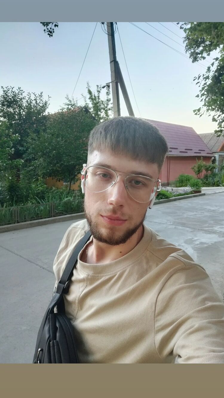  39312478  , 27 ,    