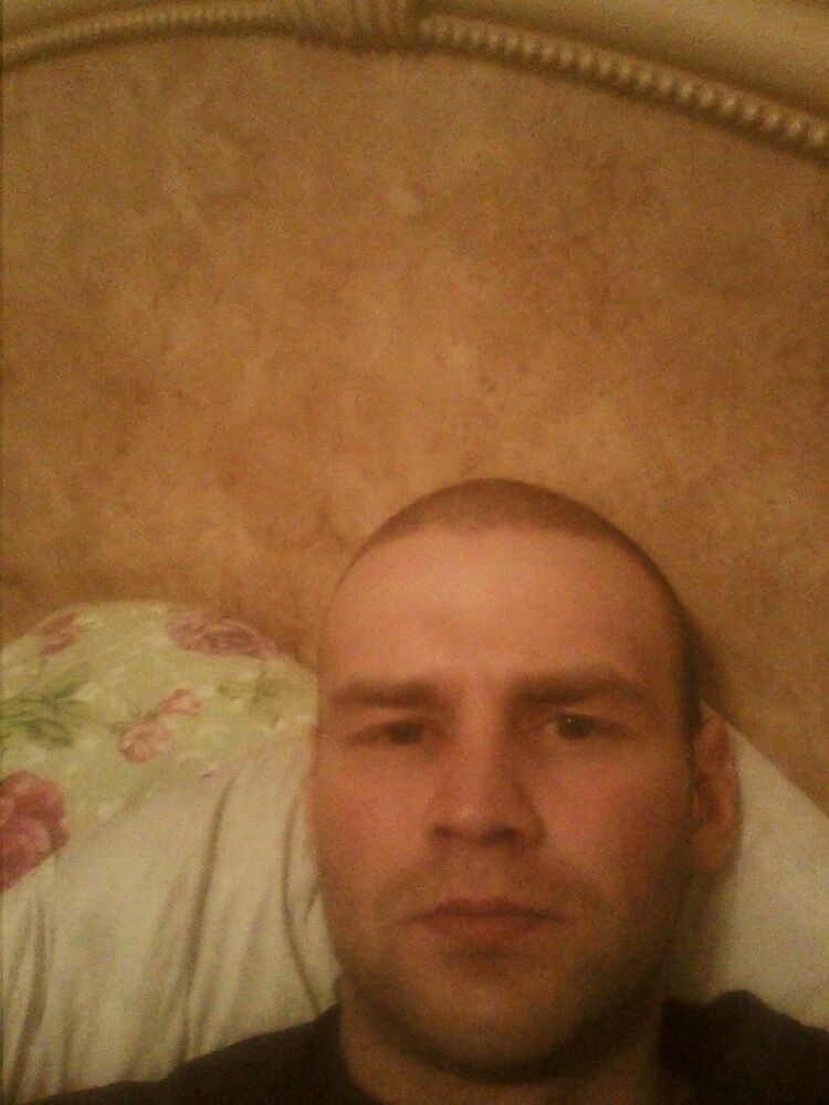  ,   Elmir, 38 ,   