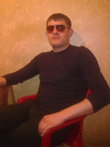  ,   Ruslan, 40 ,   