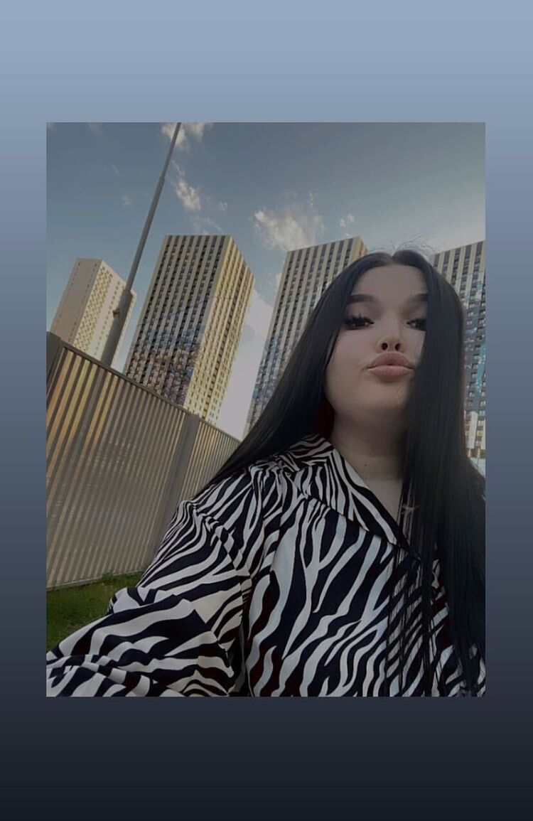  40769008  , 23 ,    