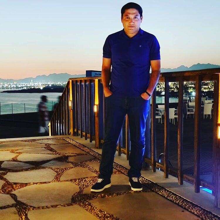  ,   Aziko, 35 ,   ,   