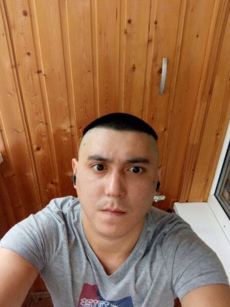  53133638  Farrukh, 33 ,    