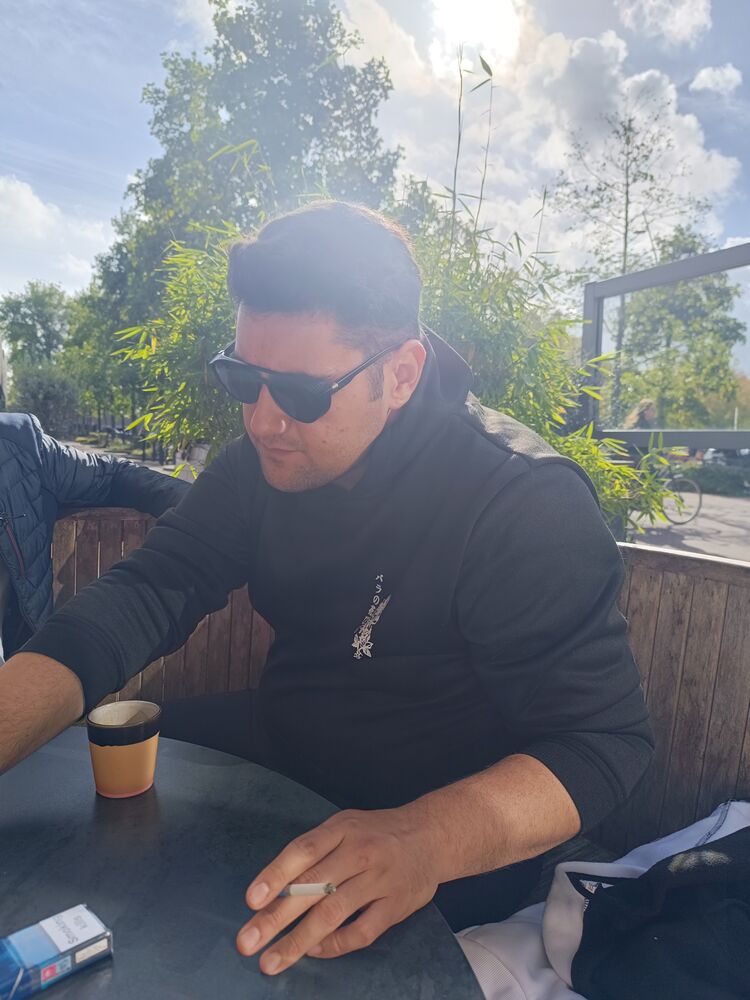  Utrecht,   Mehmet, 27 ,   ,   , c , 