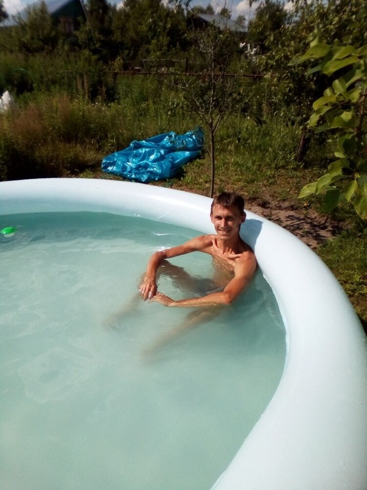  ,   Anton, 48 ,   