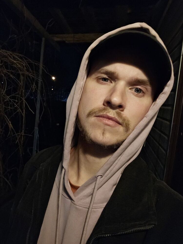 ���� 48923168 ����� ������, 21 ���, ���� ���������� � ������