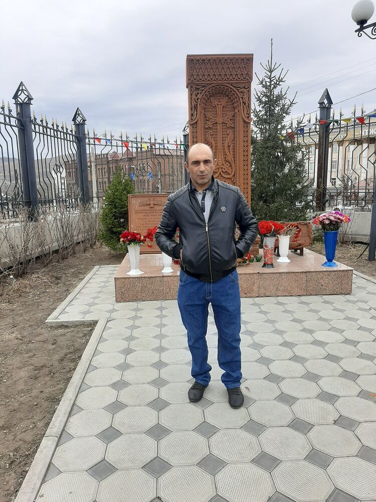  ,   , 44 ,   ,   