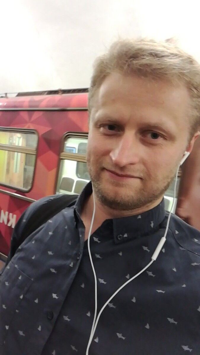  ,   Max, 44 ,   ,   , c 