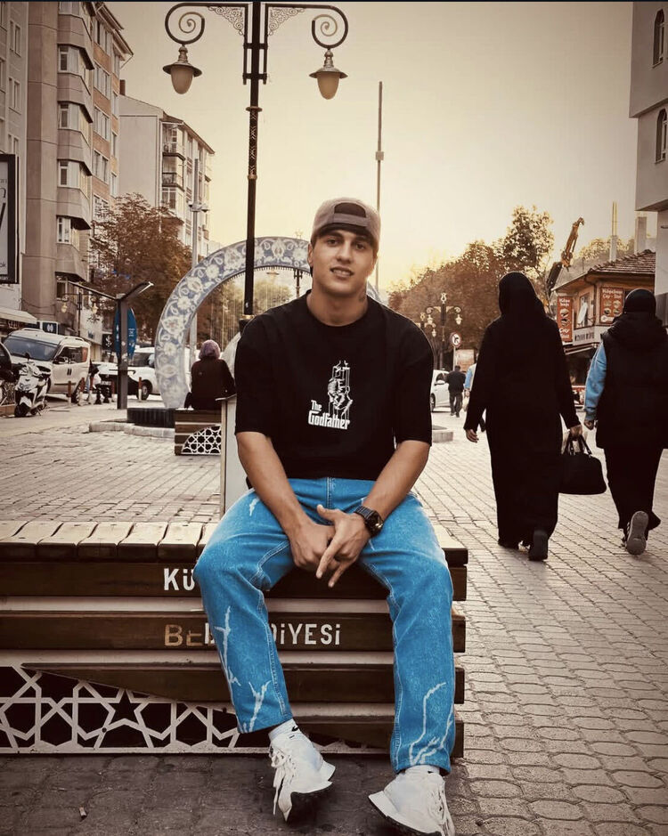  ,   , 25 ,   ,   