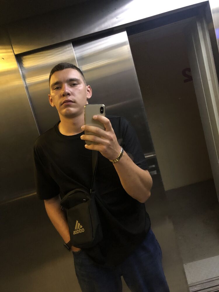  46336618  , 22 ,    