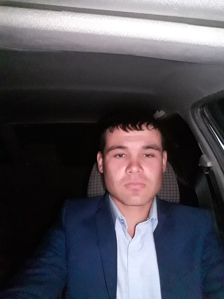  18059748  Akmalbek, 29 ,    