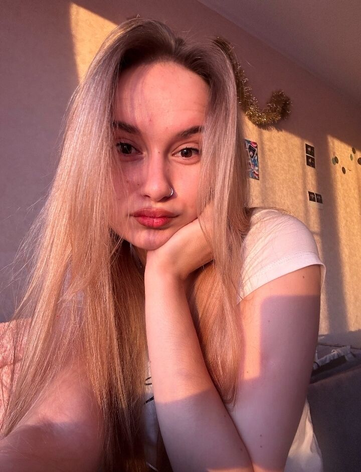  52875788  , 21 ,    