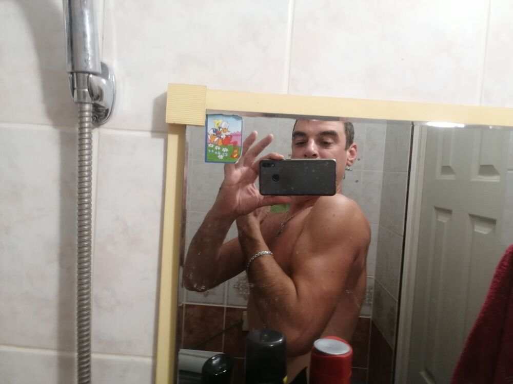  23999988  Ivan, 40 ,    