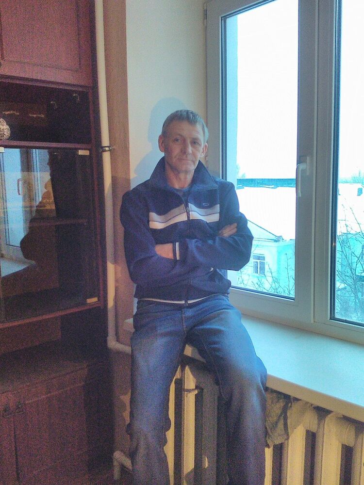 13946978  Oleg, 54 ,    