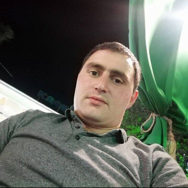  ,   Artur, 35 ,   ,   
