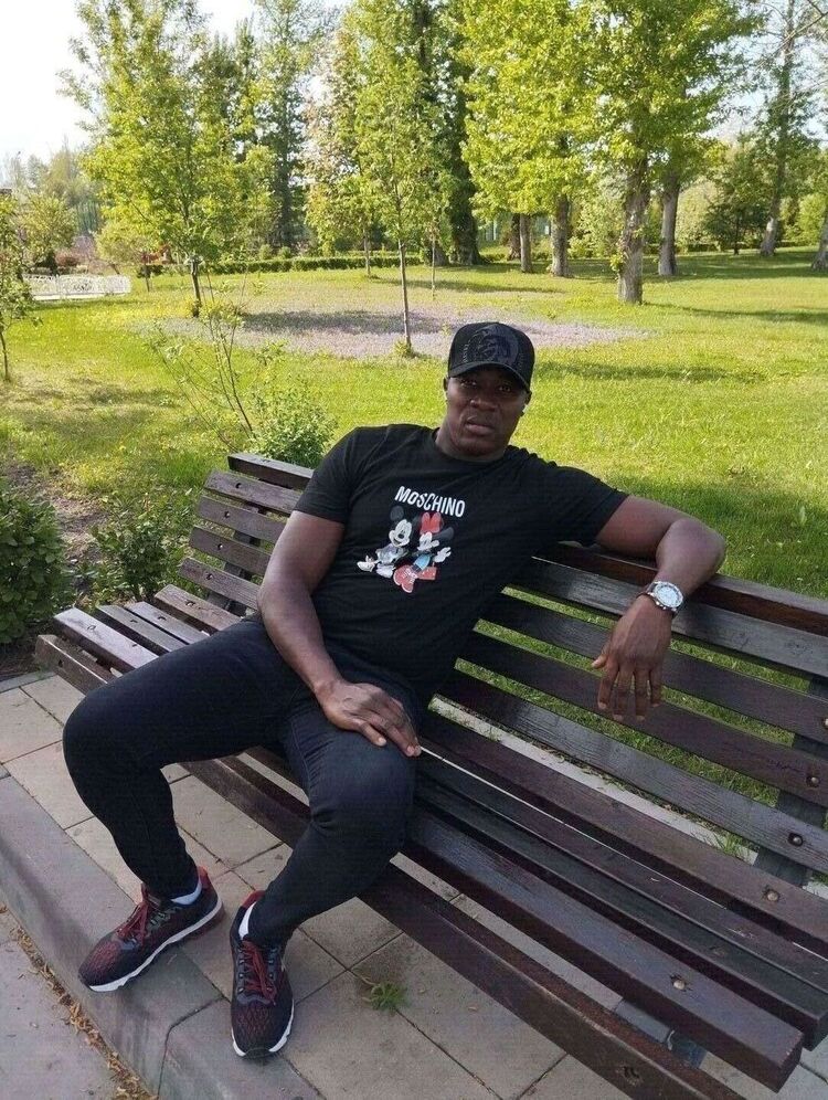  42930048  , 27 ,    