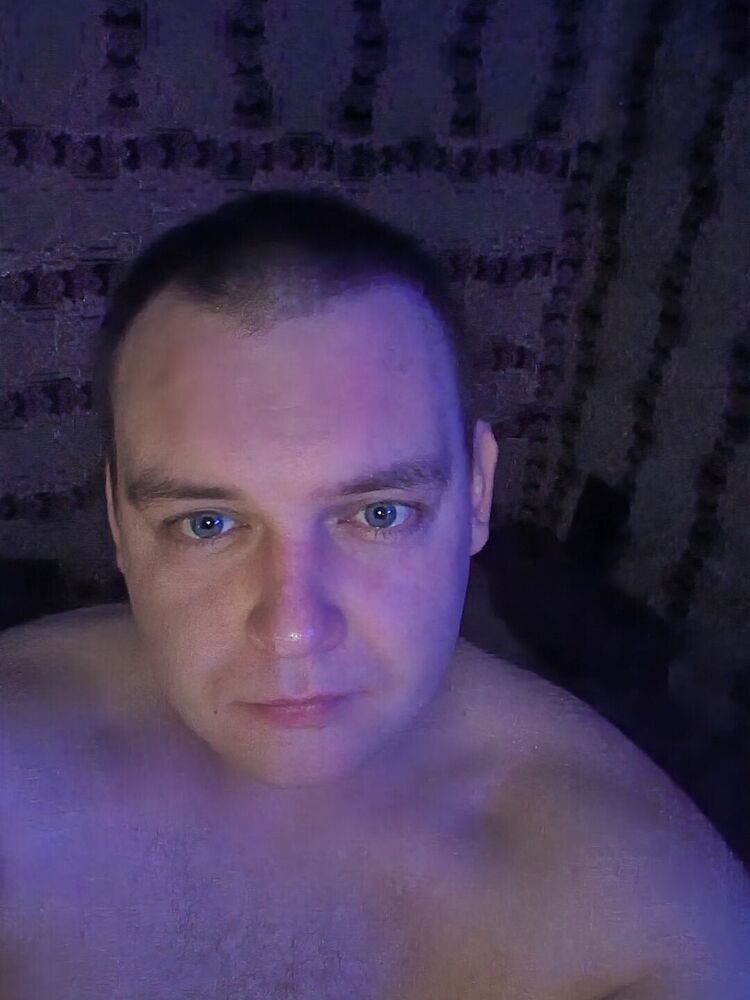  ,   Vadim, 31 ,   