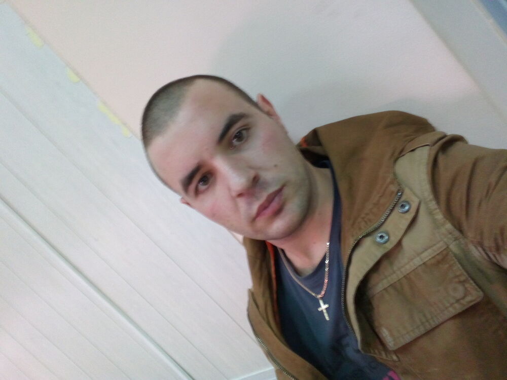  ,   Evghenii, 31 ,   ,   , c 