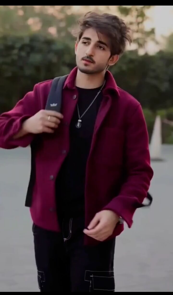  ,   Fahad, 25 ,   ,   