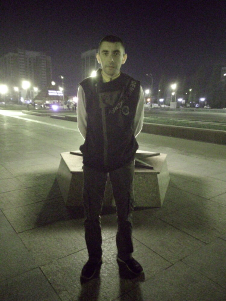  16031078  , 37 ,    