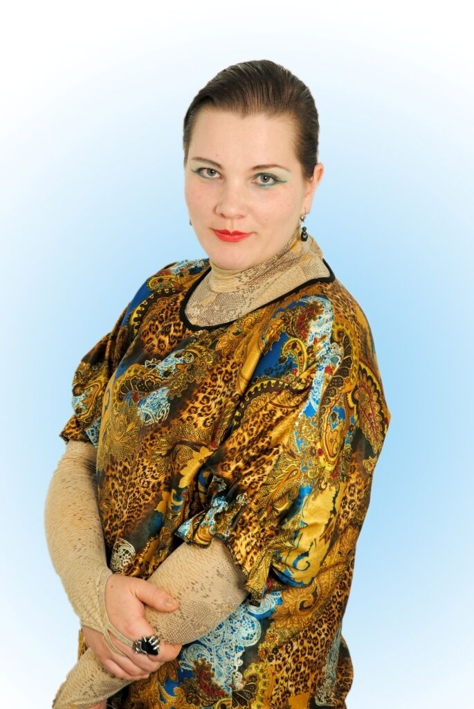  24434278  Veronika, 47 ,    