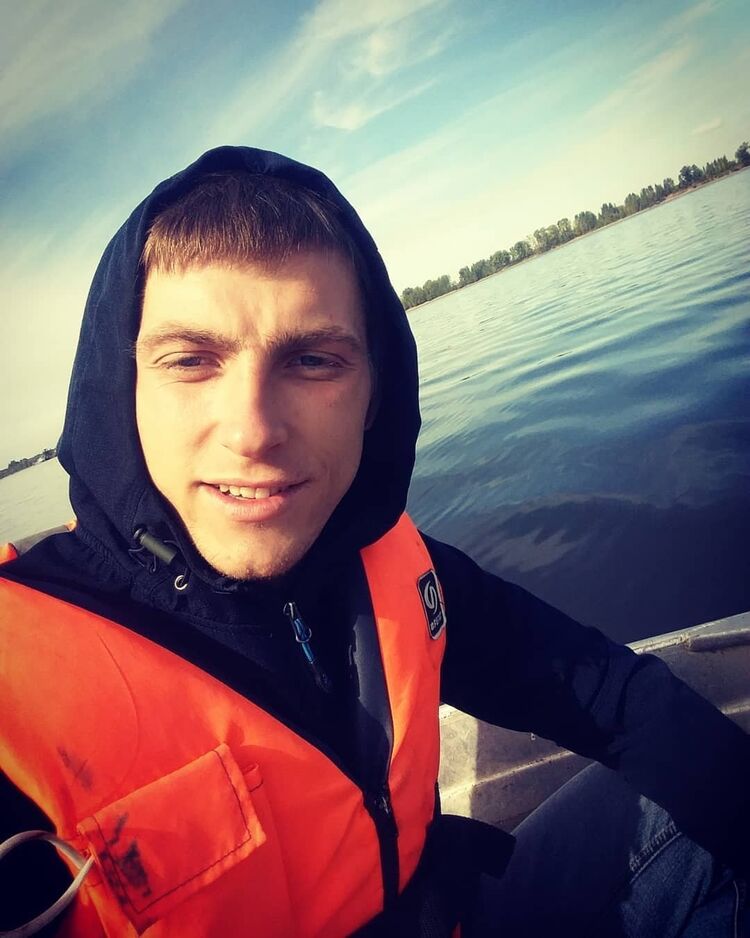  28419278  Sergey, 28 ,     