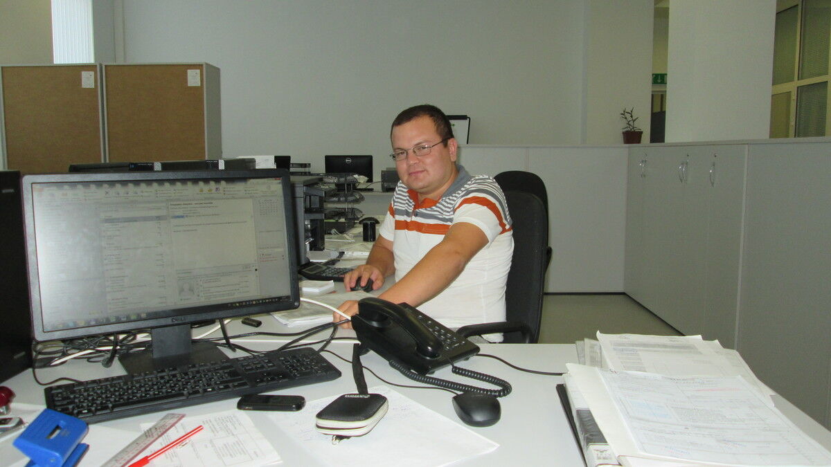  4568938  Mamurjon, 35 ,    