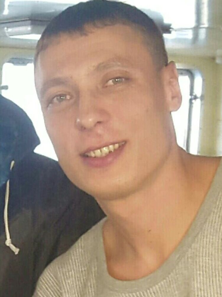  ,   OLEG, 42 ,   ,   , c , 