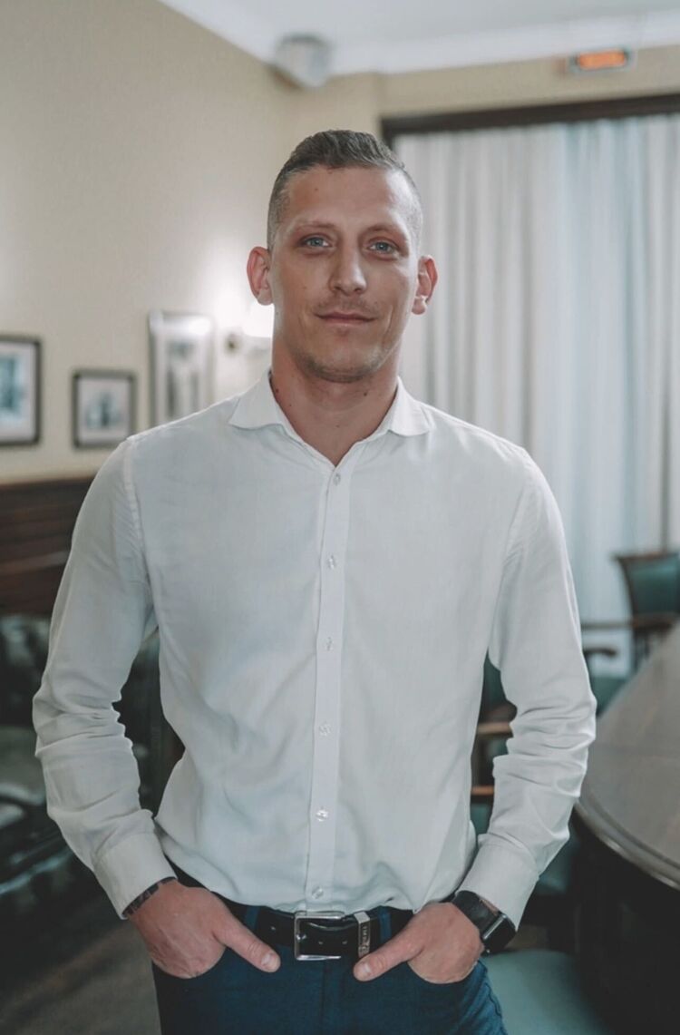 ���� 55393978 ������� ������, 32 ����, ���� ���������� � Abbekerk