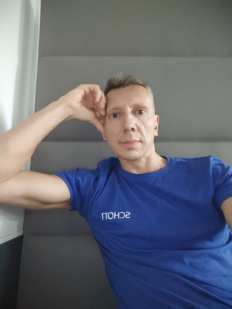  Wiesbaden,   , 45 ,   ,   , c 