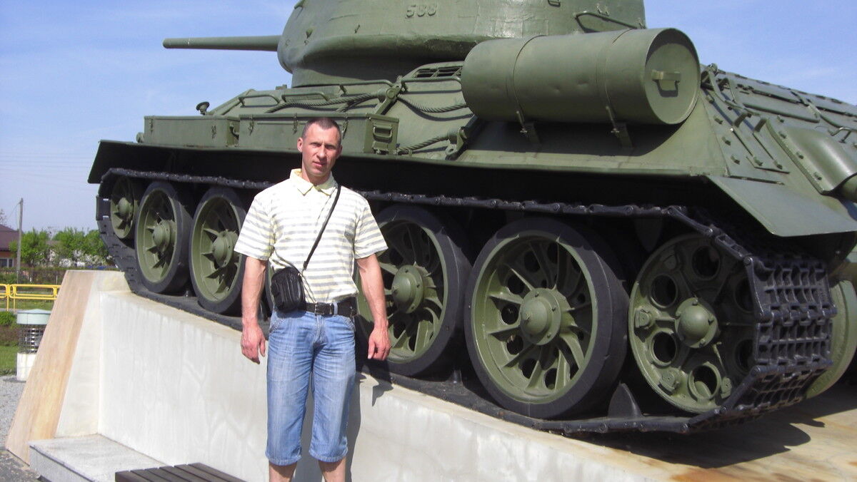  Wolfsburg,   , 54 ,   ,   , c 