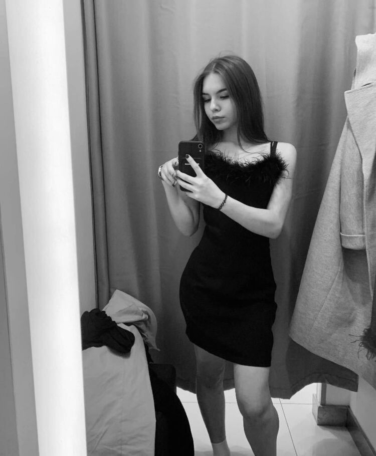  43475138  , 20 ,    -