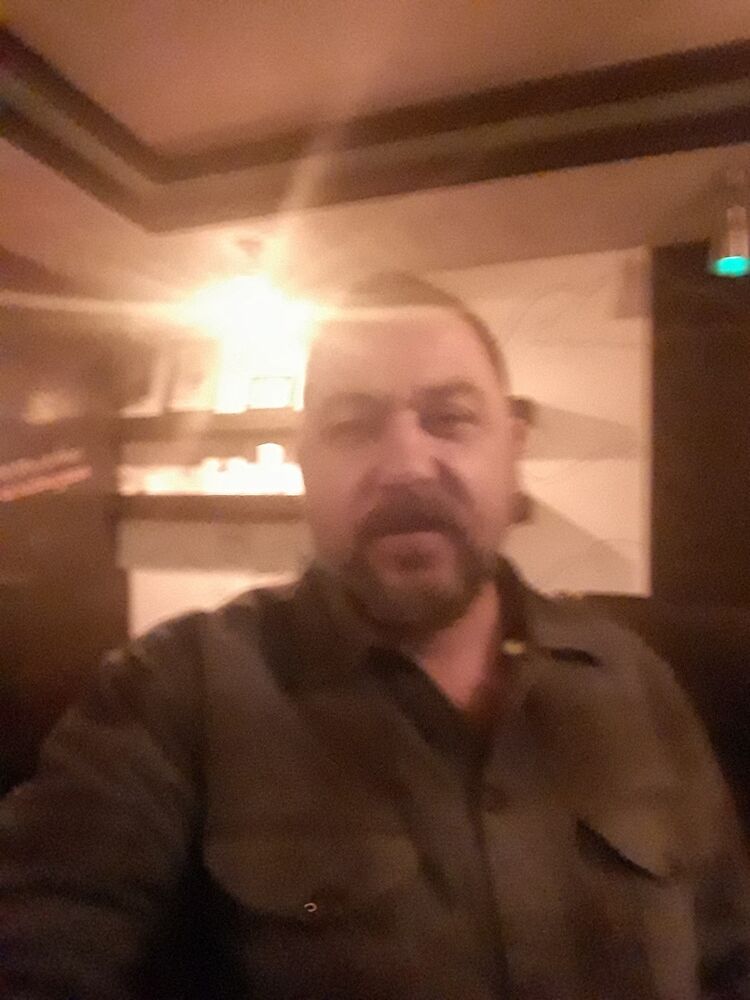  18583688  Ahmet, 50 ,    
