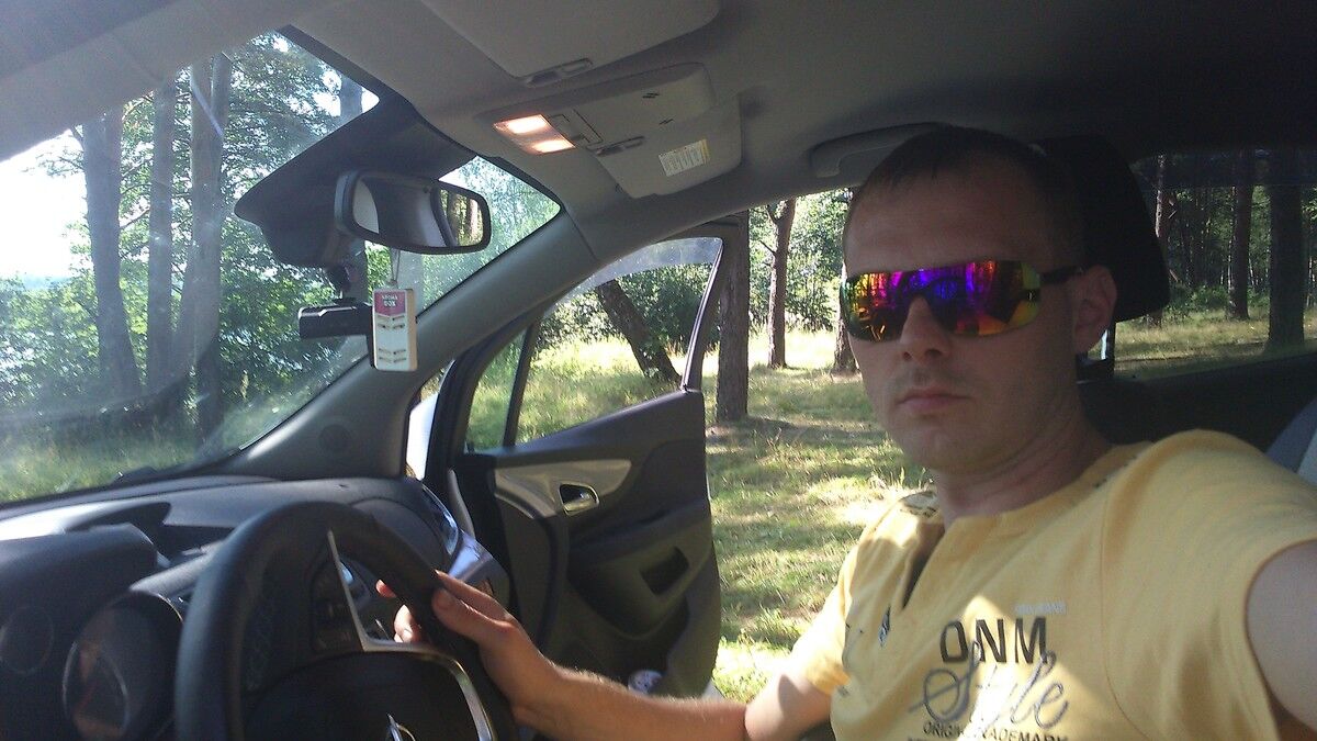  5238738  Zver, 42 ,    