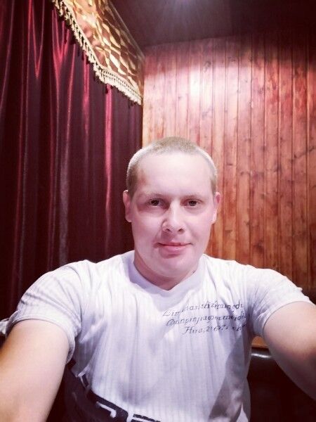 15401388  Slava, 34 ,    