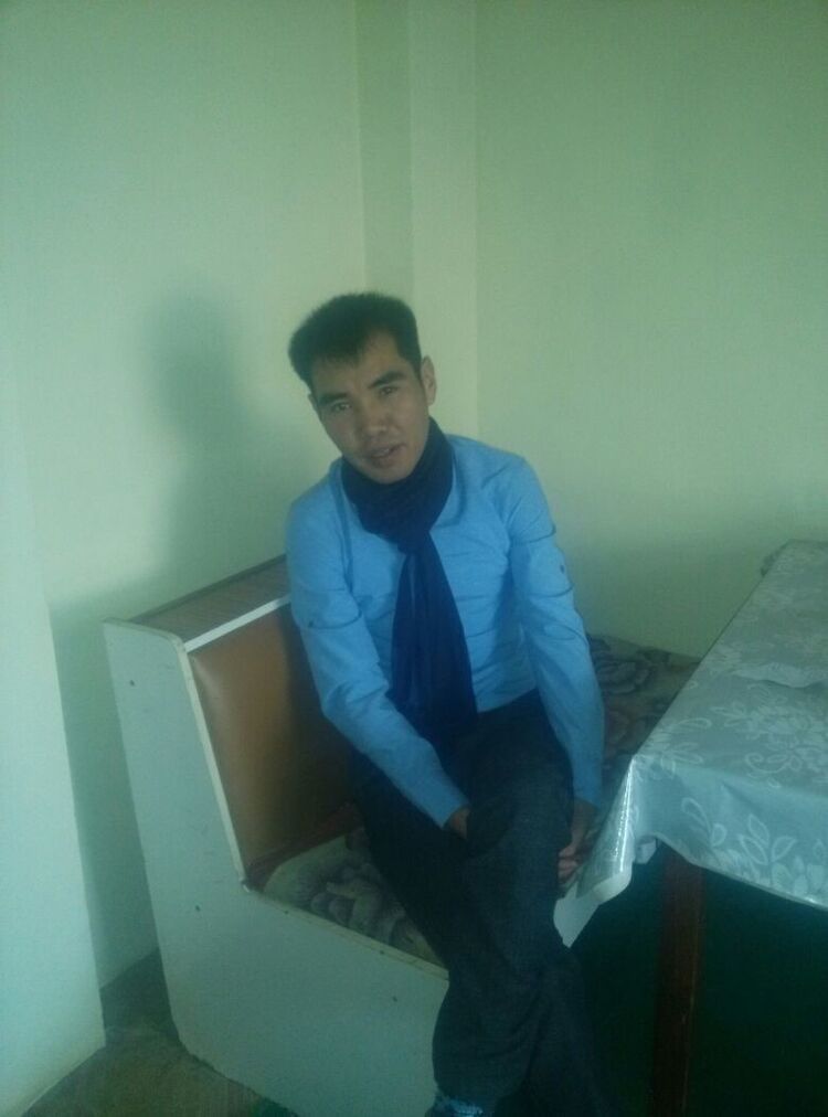  13135248  Maks, 34 ,    