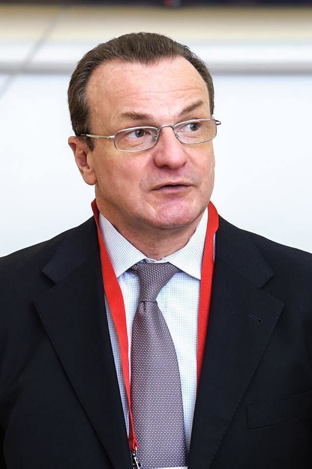  18087018  David Maxim, 60 ,    Tel Aviv-Yafo