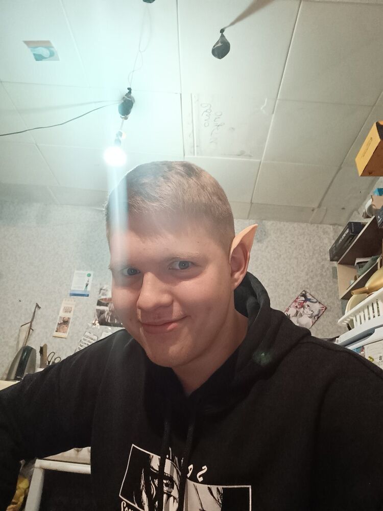  45438138  , 22 ,    