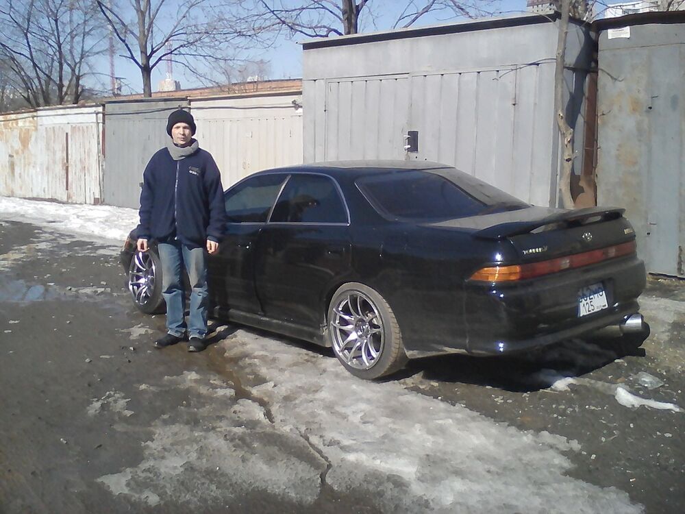  19861948  , 41 ,    