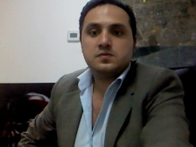  4307348  Samir, 49 ,    
