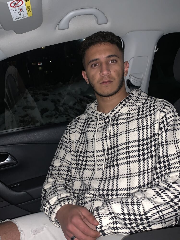  ,   Mohaned, 24 ,   ,   , c 