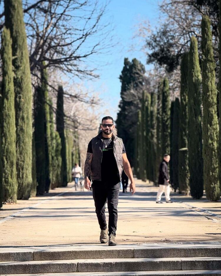 ���� 52504758 ������� ��, 35 ���, ���� ���������� � �������