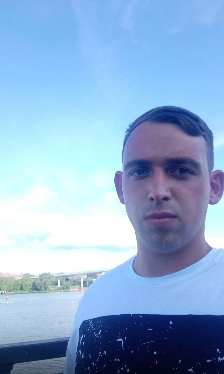  47028858  , 25 ,    