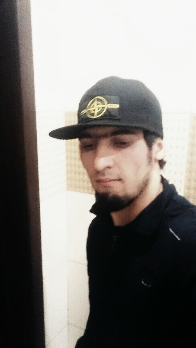  35094318  AbuRamall, 32 ,    
